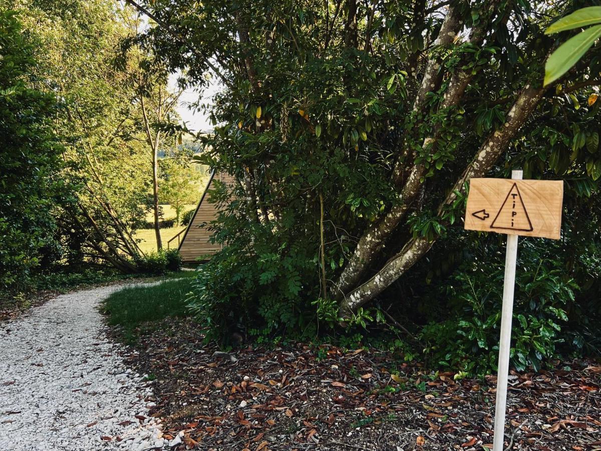 Demeure De La Garenne Bed & Breakfast Montmirail  Екстериор снимка